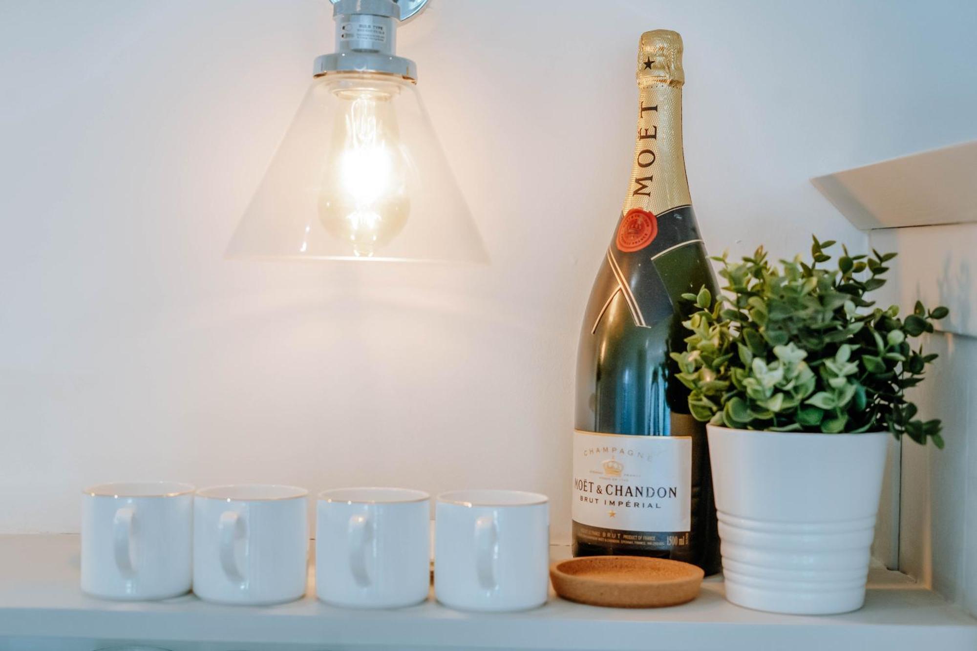 Dragon Parade Apartment - Central Harrogate Ngoại thất bức ảnh