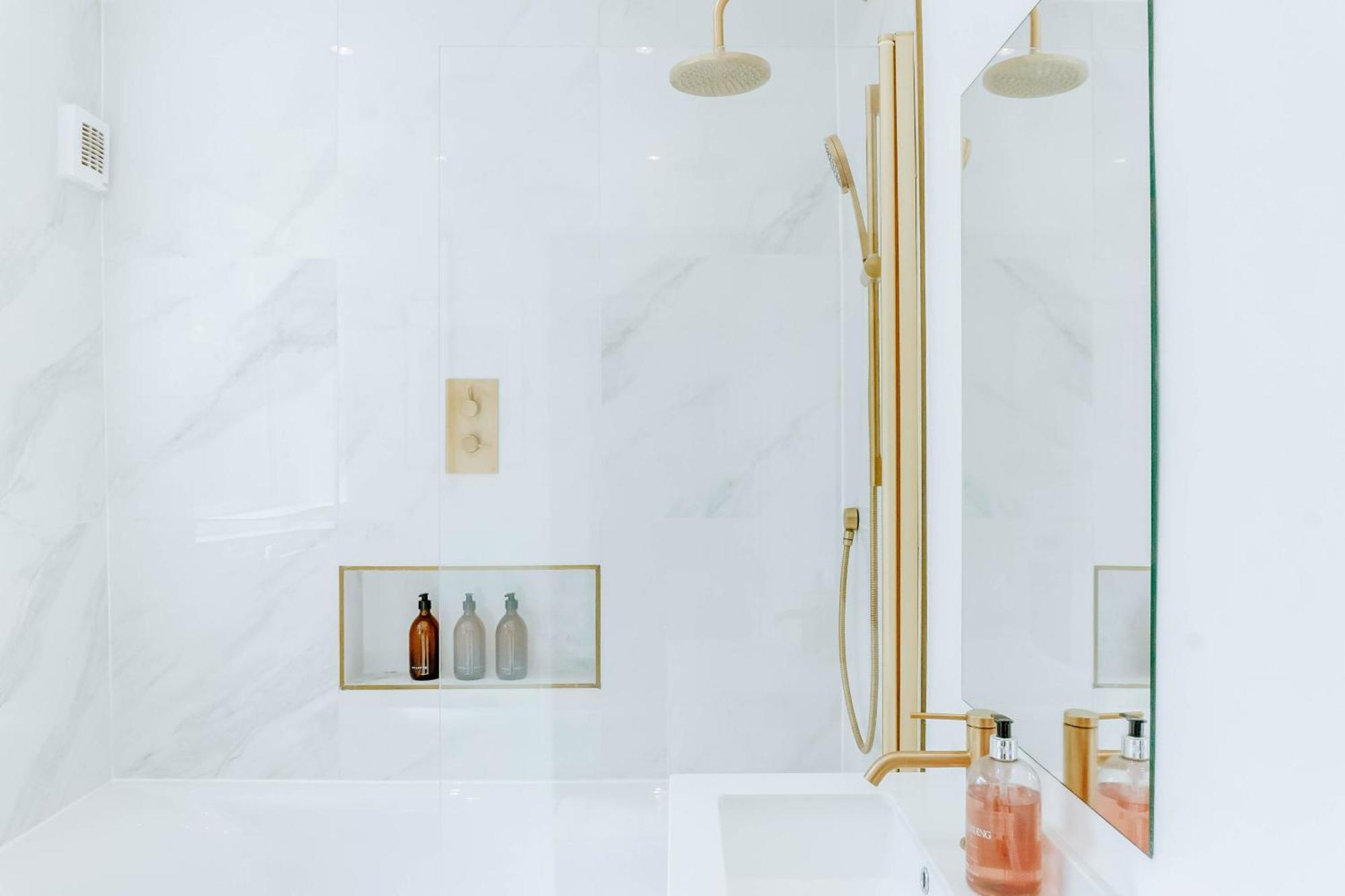 Dragon Parade Apartment - Central Harrogate Ngoại thất bức ảnh