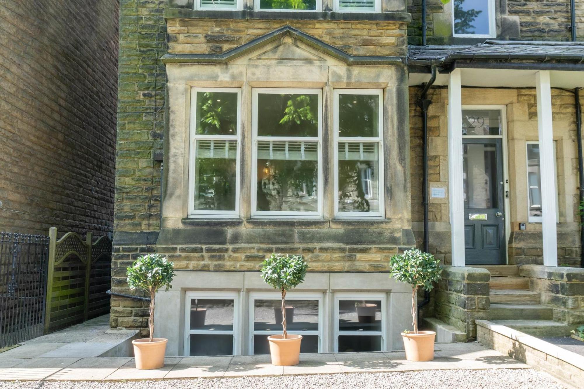 Dragon Parade Apartment - Central Harrogate Ngoại thất bức ảnh